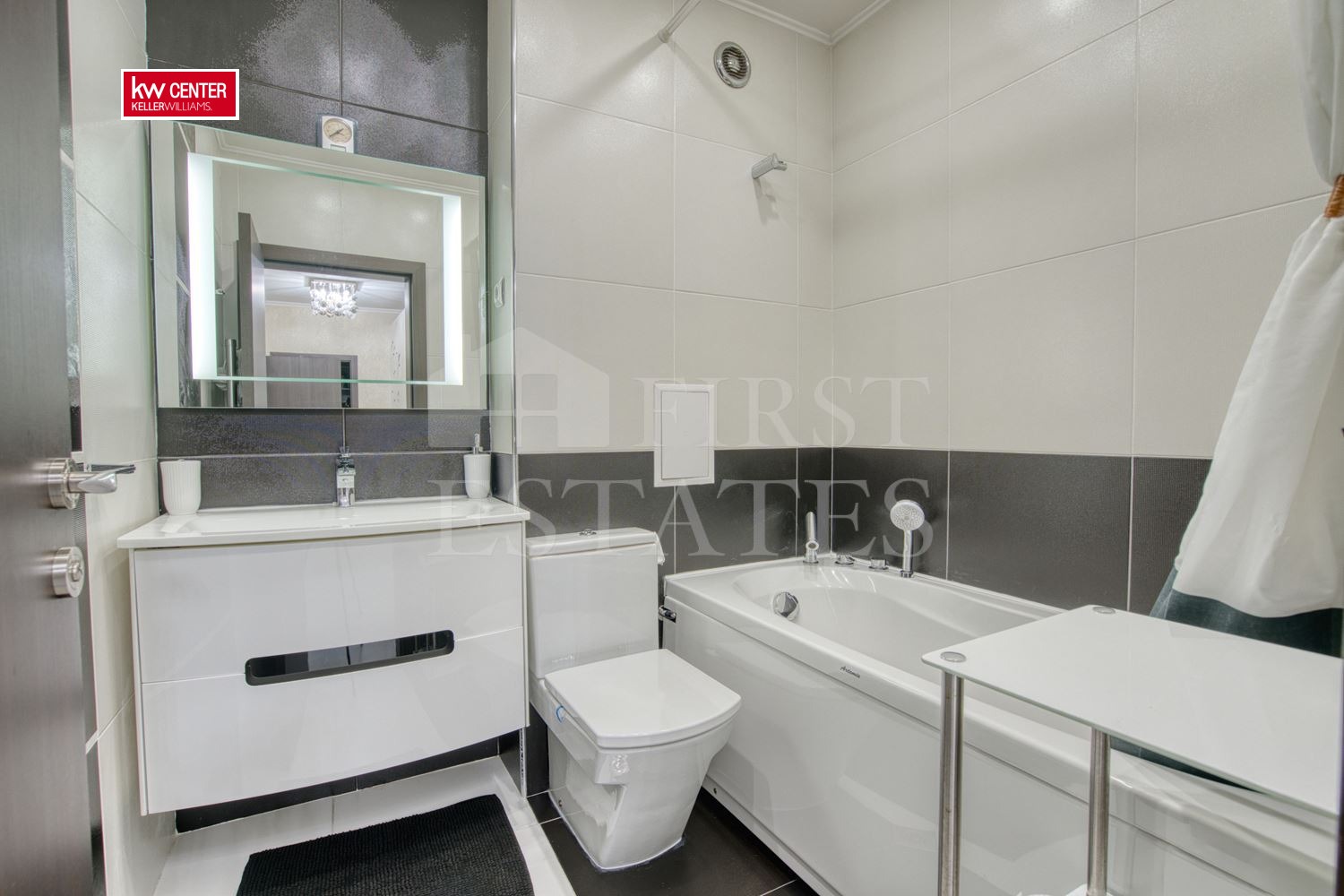 Продава 3-СТАЕН, гр. София, Гоце Делчев, снимка 4 - Апартаменти - 53910254