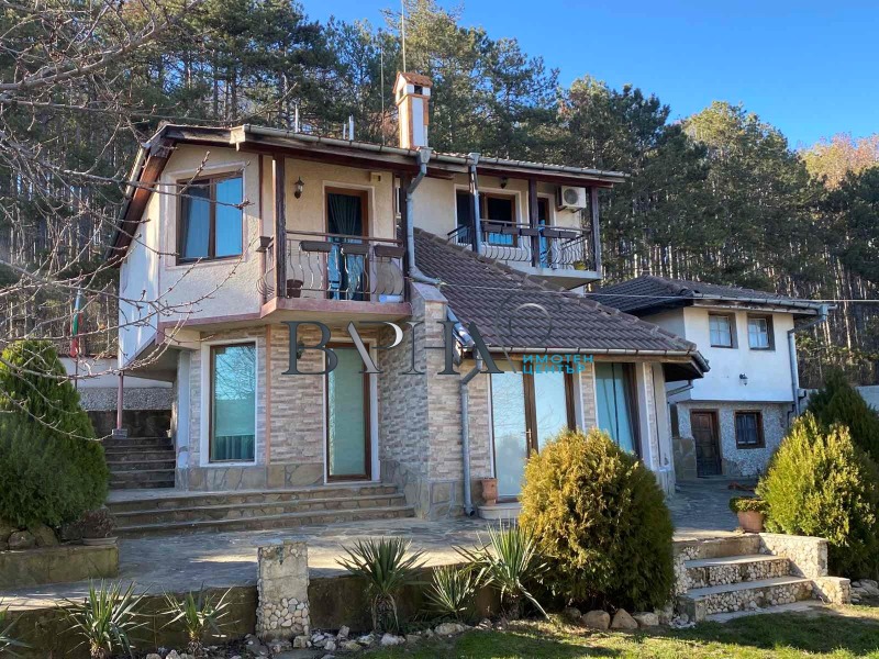 Продава КЪЩА в град Варна, Виница - 307 кв.м / 395 000 € » 772 552.85 лв., ИМОТЕН ЦЕНТЪР ВАРНА