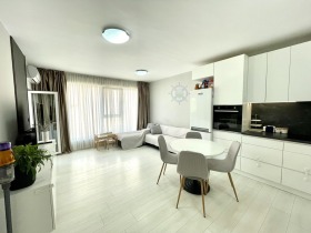 2 Schlafzimmer Wladislaw Warnentschik 2, Warna