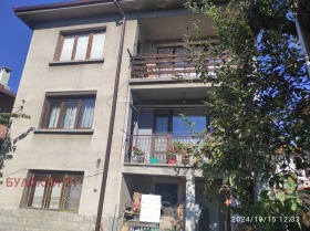 Hus Gulv Samokov, region Sofia 1