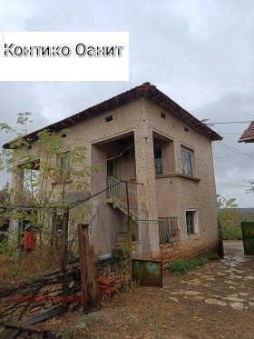 КЪЩА, 120 m2