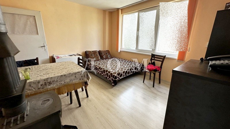 Продава  Етаж от къща град Шумен , Болницата , 130 кв.м | 84897023 - изображение [6]