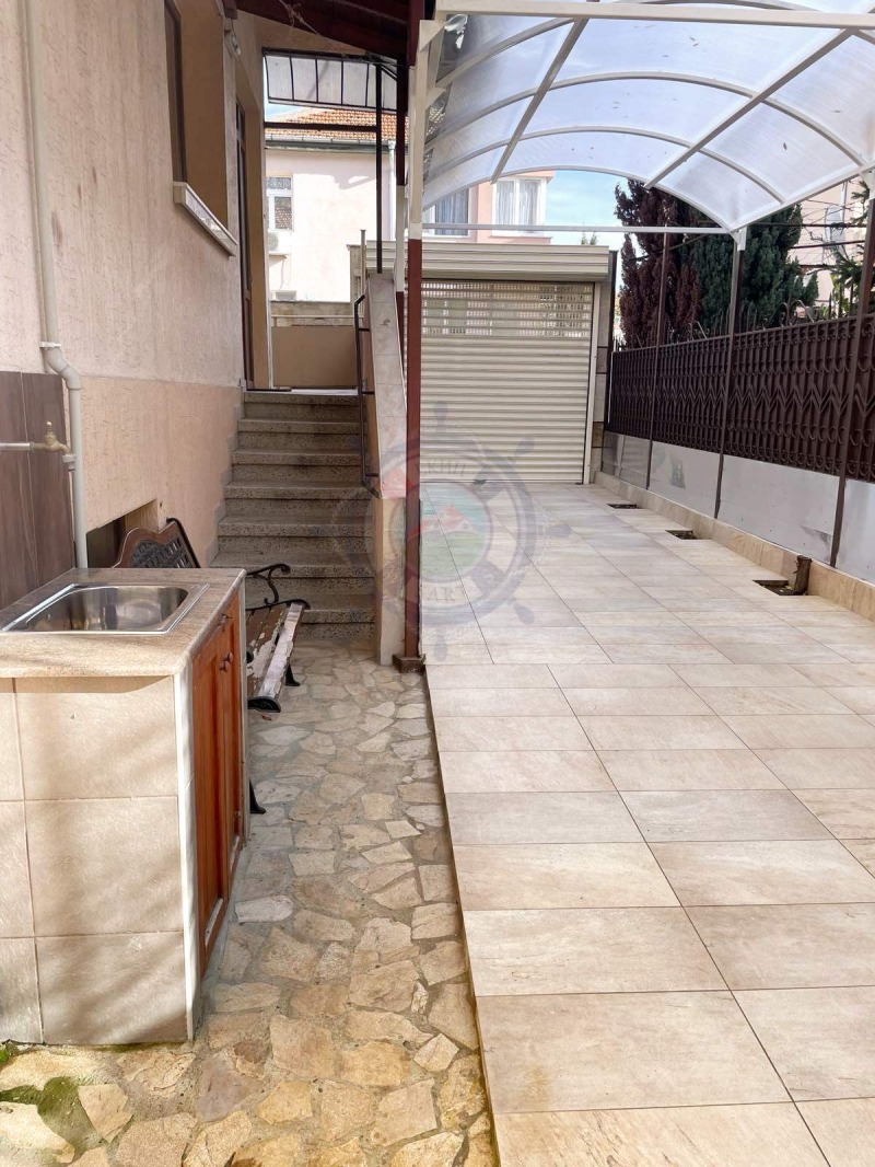 Продава ЕТАЖ ОТ КЪЩА, гр. Варна, Аспарухово, снимка 16 - Етаж от къща - 52533932