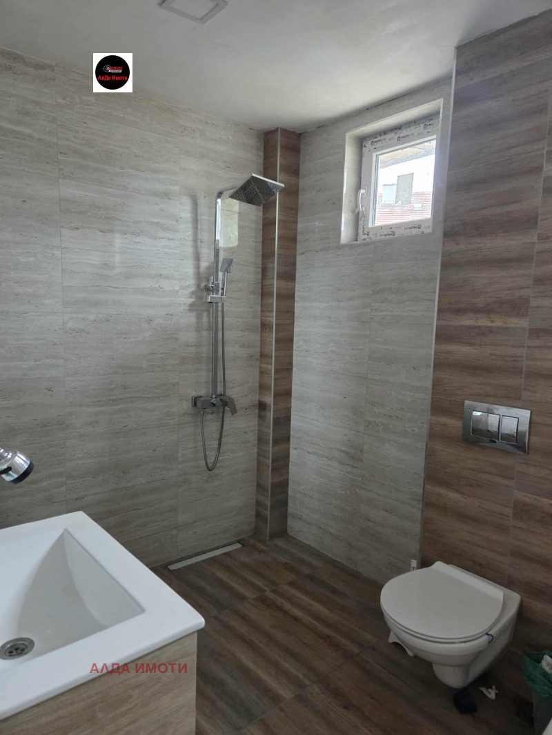 Продава КЪЩА, гр. София, Челопечене, снимка 2 - Къщи - 52319312