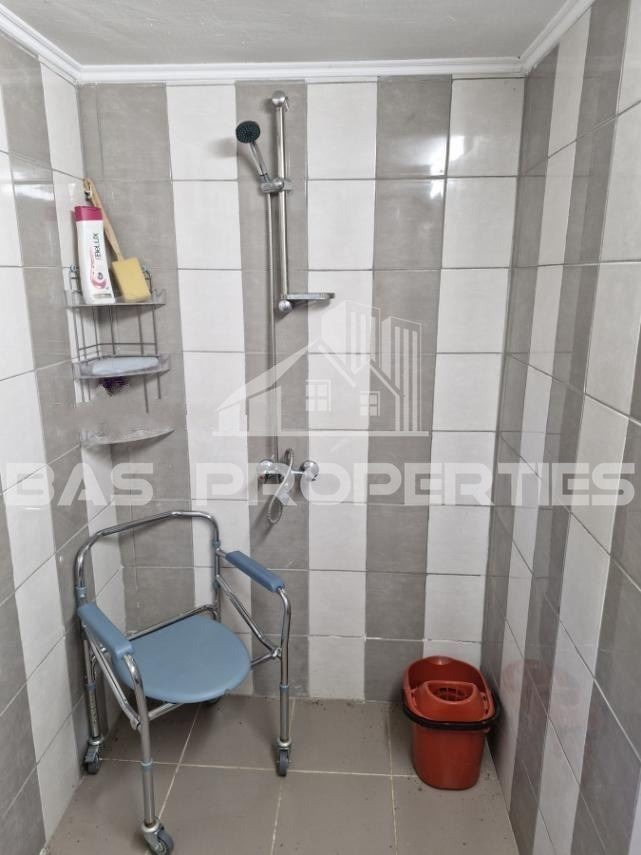 Продава КЪЩА, гр. София, с. Волуяк, снимка 13 - Къщи - 54406137