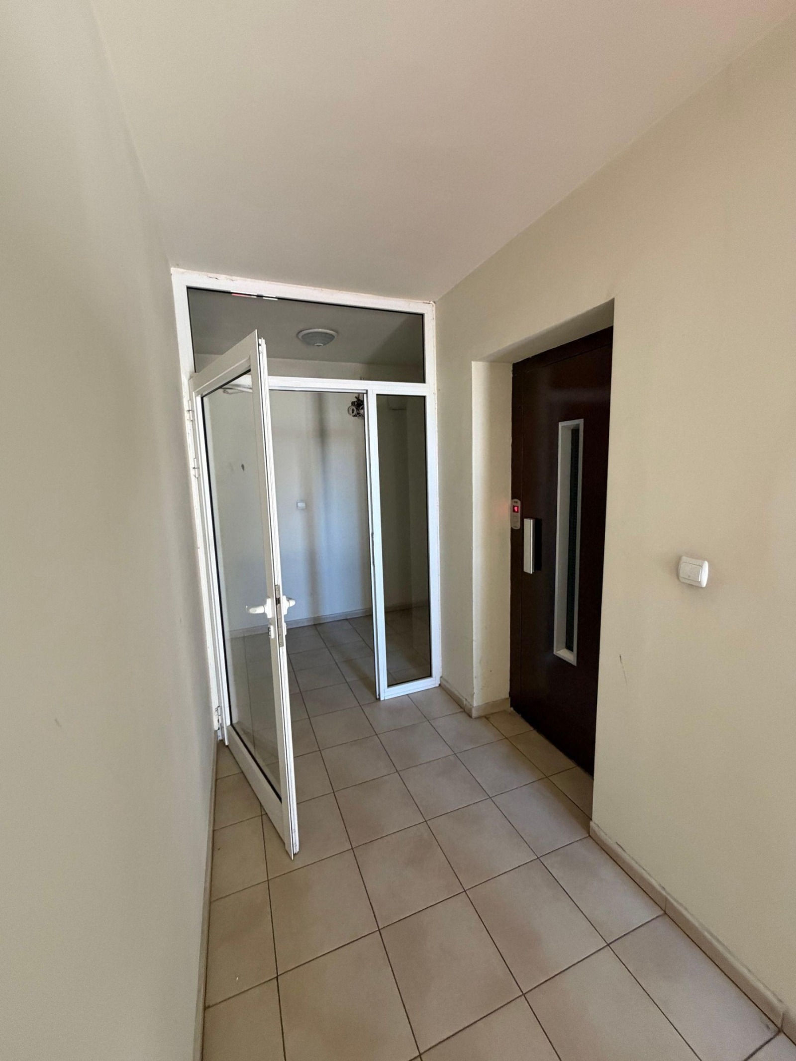 Продава 2-СТАЕН, гр. София, Студентски град, снимка 11 - Апартаменти - 54264298