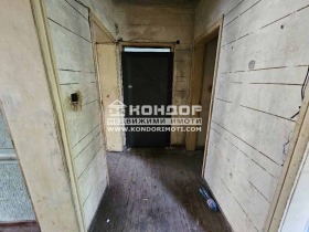 1 chambre Vastanitcheski, Plovdiv 7