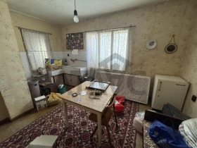 Кућа Ново село, регион Пловдив 13
