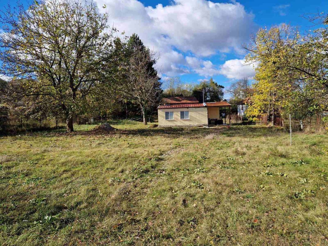 Продава КЪЩА, с. Касилаг, област Перник