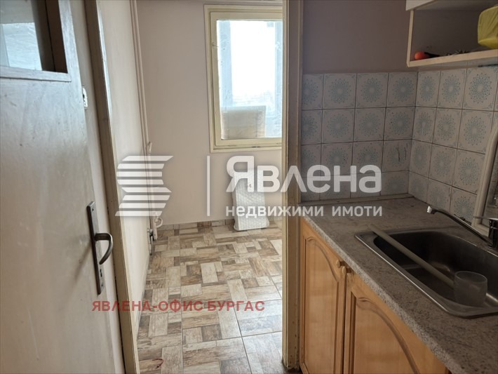 Продава 1-СТАЕН, гр. Бургас, Славейков, снимка 4 - Апартаменти - 55892320