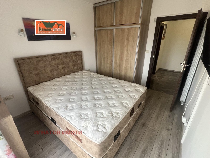 Продава  3-стаен град Пазарджик , Център , 115 кв.м | 80643128 - изображение [3]