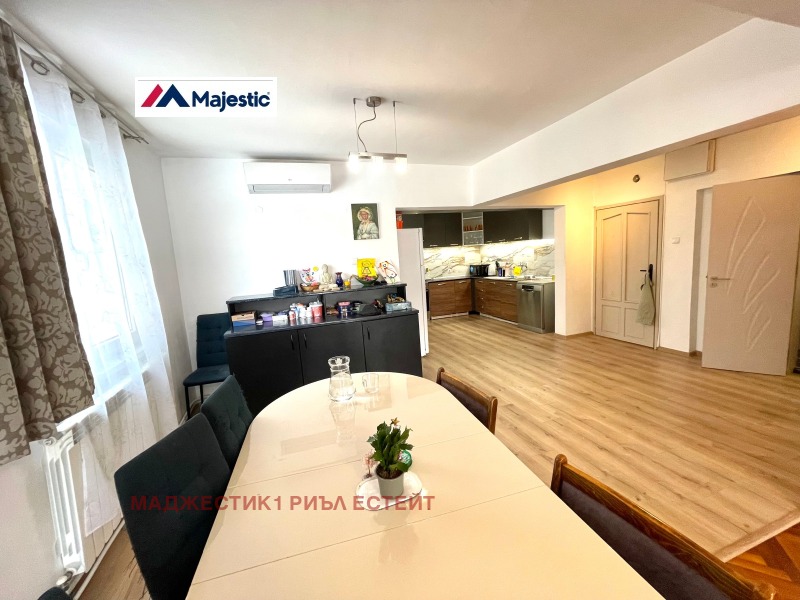 Продава  4-стаен град София , Малинова долина , 164 кв.м | 11437889 - изображение [3]