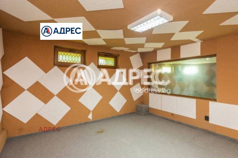 Till salu  Hus region Varna , Kitjevo , 400 kvm | 77374554 - bild [10]