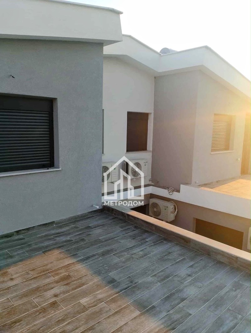 Продава КЪЩА, Извън страната, област Извън страната, снимка 2 - Къщи - 51679137