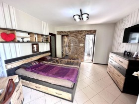 3+ slaapkamer Kjutsjuk Parizj, Plovdiv 12