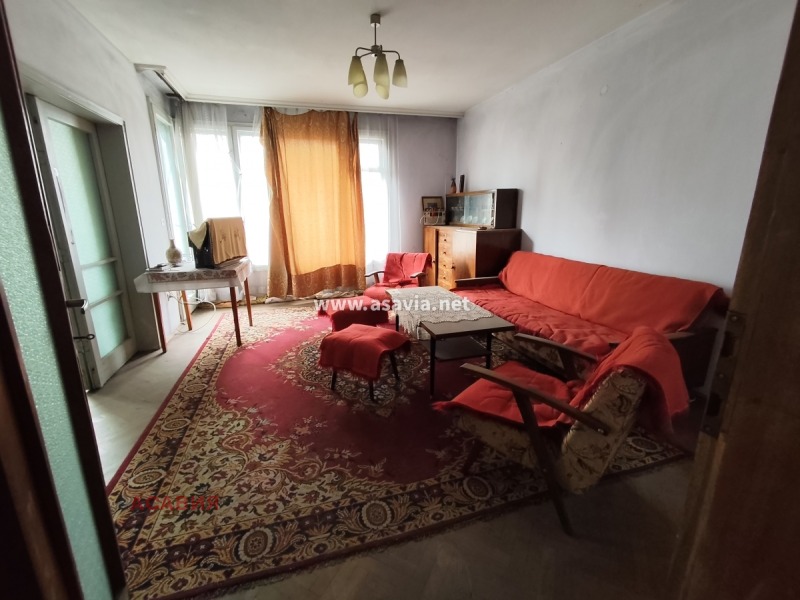 Продава 3-СТАЕН, град Бургас, Център • 210000 € / 410724.30 лв. • 11284122 1