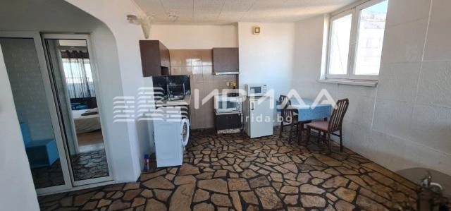 Продава 3-СТАЕН, гр. София, Младост 1