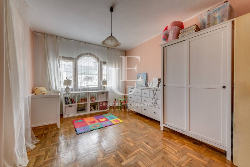 Eladó  3+ hálószoba Sofia , Manastirski livadi , 200 négyzetméter | 26547012 - kép [4]