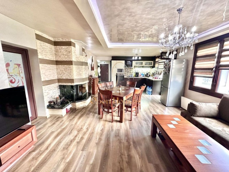 For Sale  3+ bedroom Plovdiv , Kyuchuk Parizh , 293 sq.m | 50423557 - image [2]