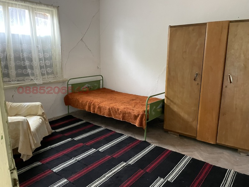 Продава КЪЩА, с. Маломир, област Ямбол, снимка 11 - Къщи - 53225725