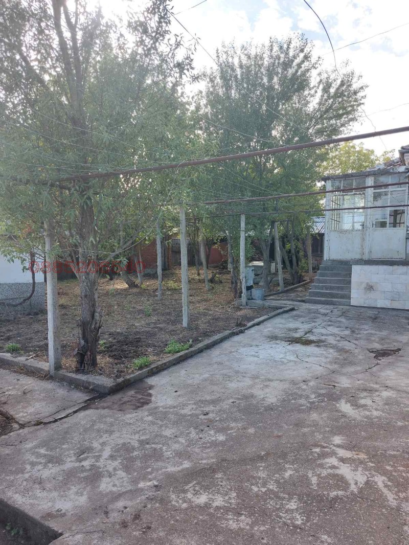 Продава КЪЩА, с. Маломир, област Ямбол, снимка 2 - Къщи - 53225725