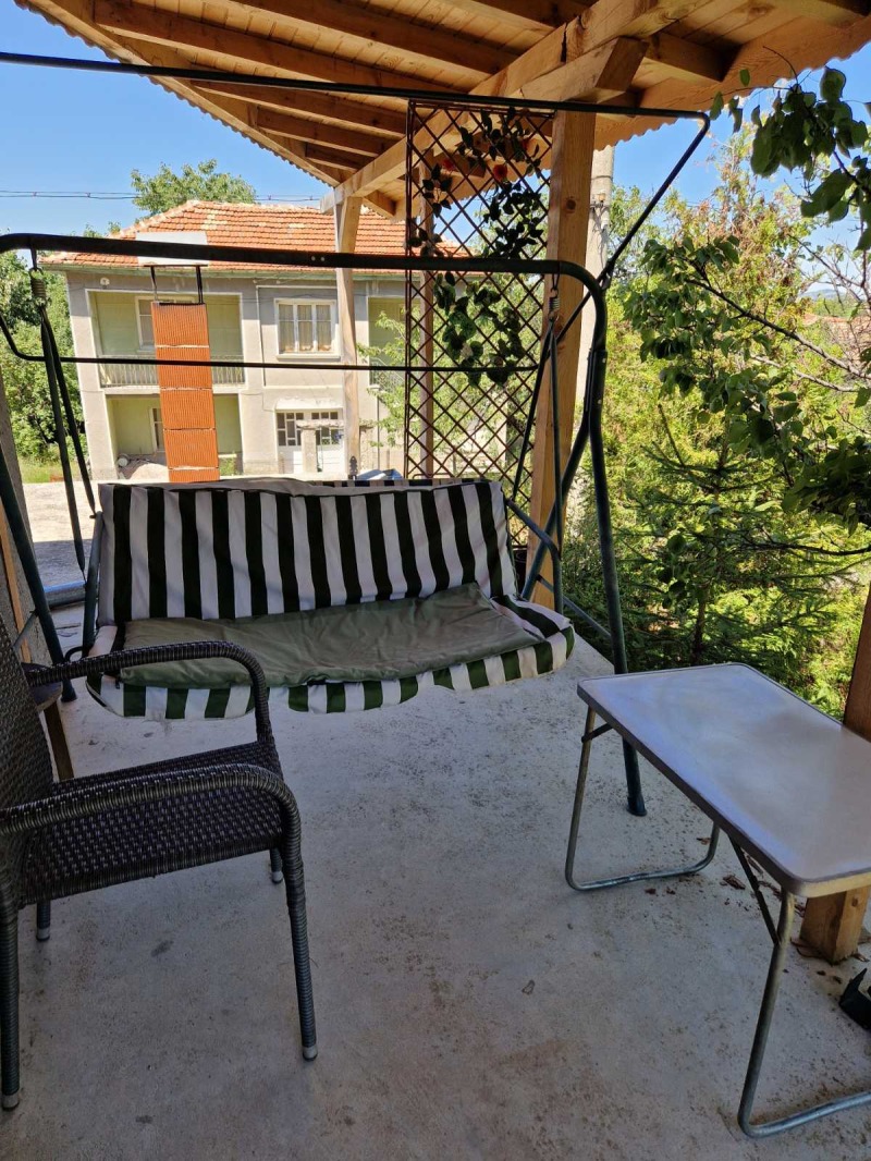 Продава КЪЩА, гр. Асеновград, област Пловдив, снимка 2 - Къщи - 52161426
