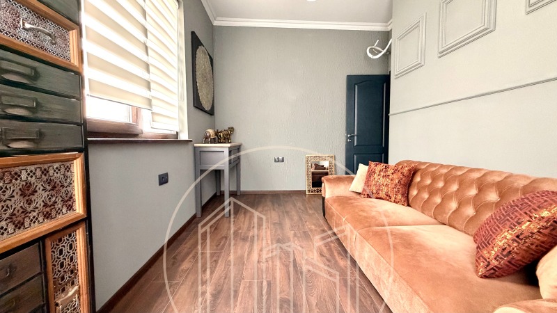 Продава КЪЩА, гр. Бургас, Сарафово, снимка 9 - Къщи - 52468852