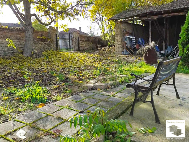 Продава КЪЩА, с. Раданово, област Велико Търново, снимка 15 - Къщи - 52635481