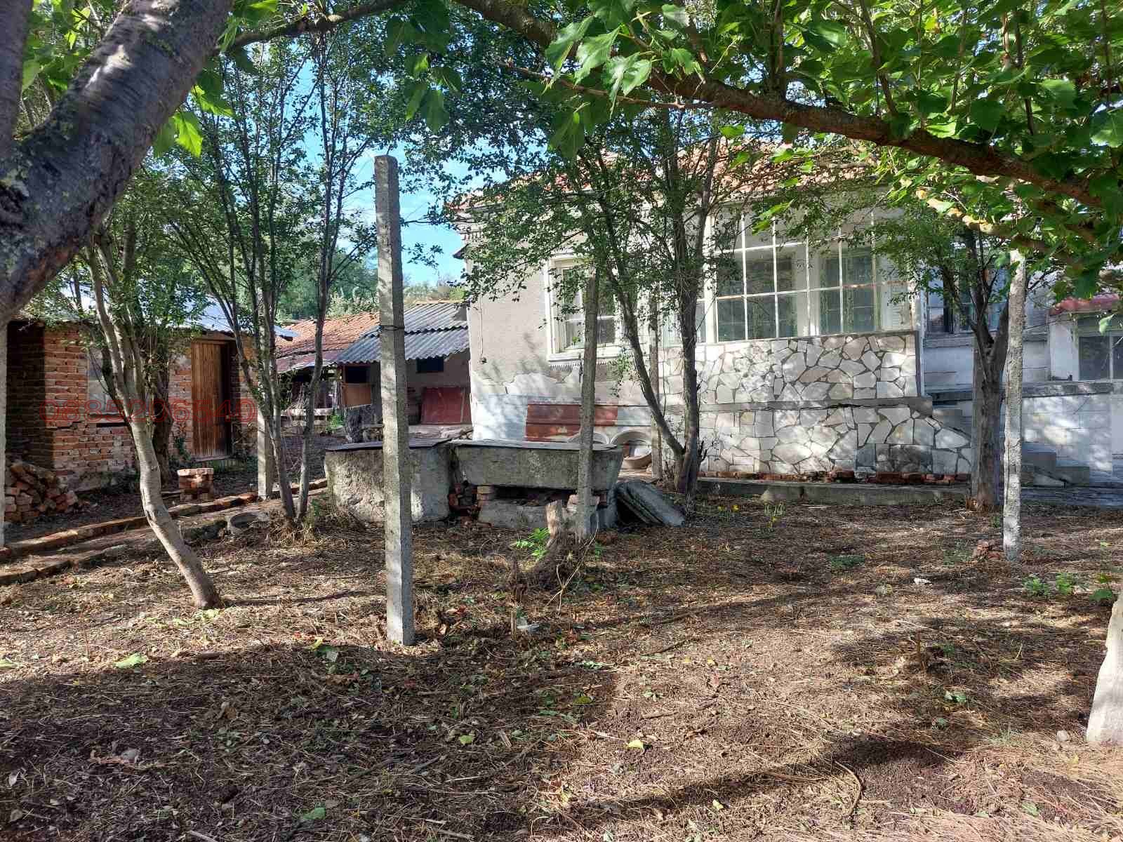 Продава КЪЩА, с. Маломир, област Ямбол, снимка 2 - Къщи - 53761035