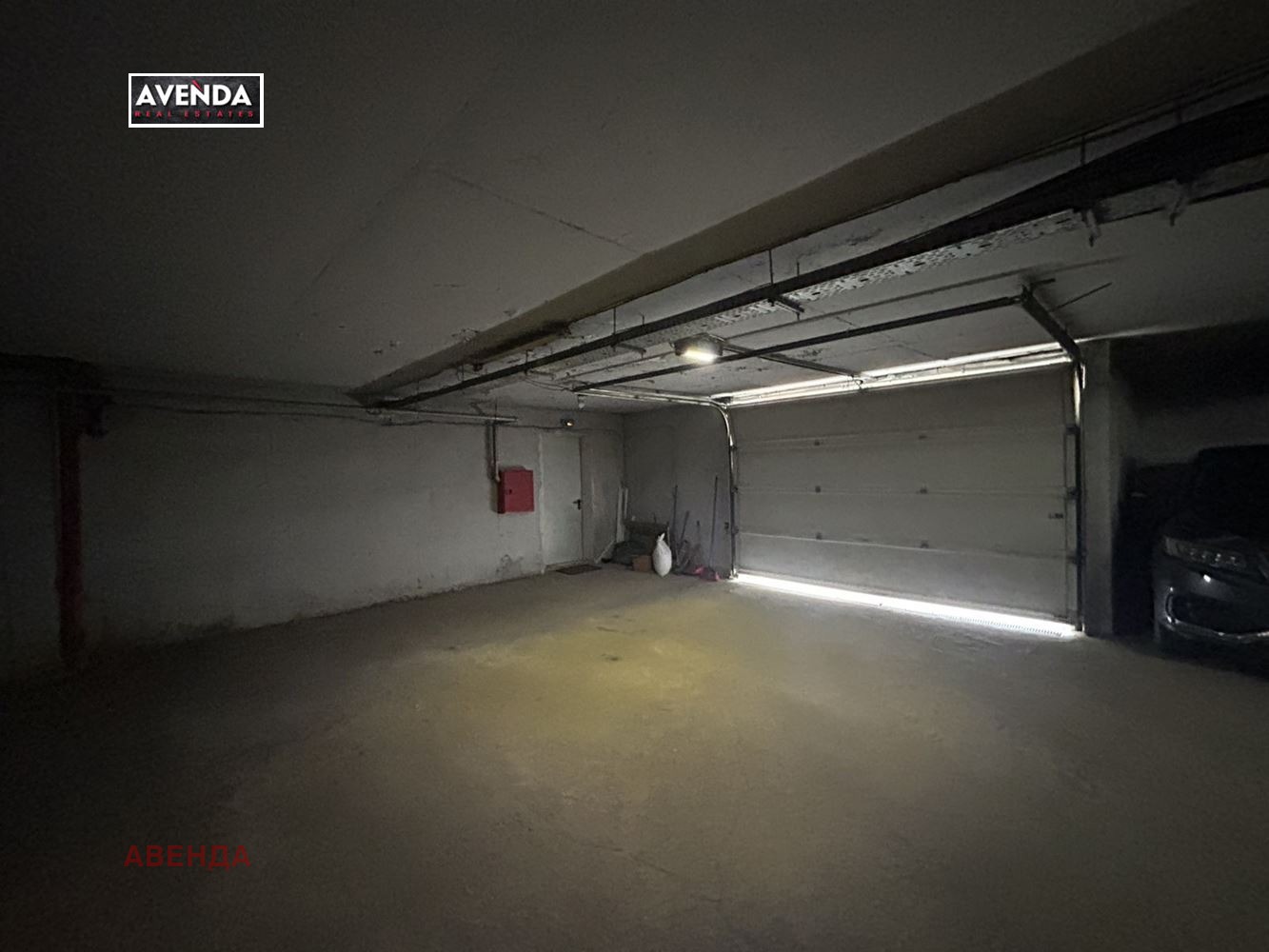 Продава ГАРАЖ, ПАРКОМЯСТО, гр. София, Манастирски ливади, снимка 4 - Гаражи и паркоместа - 54223435