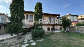 Casa Zvezditsa, Varna