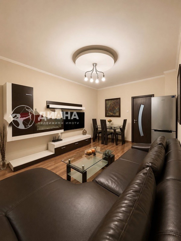 Продава 3-СТАЕН, гр. Пловдив, Кючук Париж