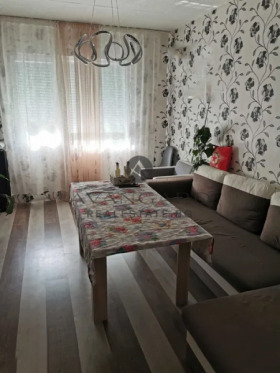 1 chambre Komatevo, Plovdiv 1