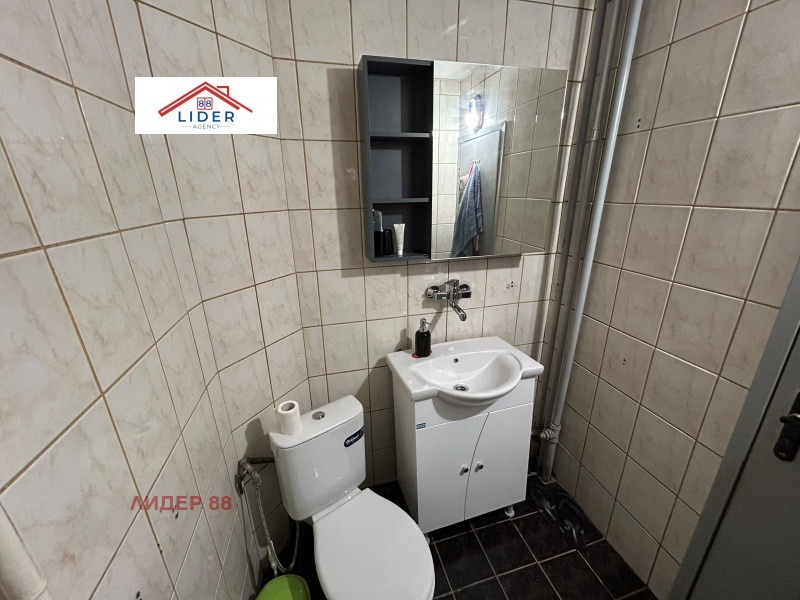 Продава  2-стаен град Плевен , Широк център , 65 кв.м | 28884691 - изображение [9]