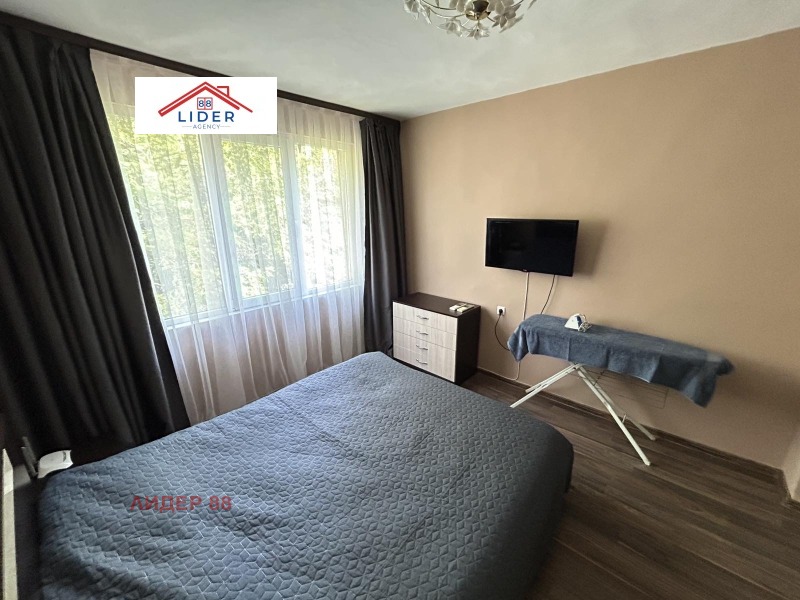 Продава  2-стаен град Плевен , Широк център , 65 кв.м | 28884691 - изображение [5]