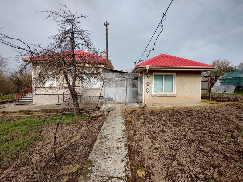 Продава КЪЩА, с. Кардам, област Добрич, снимка 14 - Къщи - 40292647