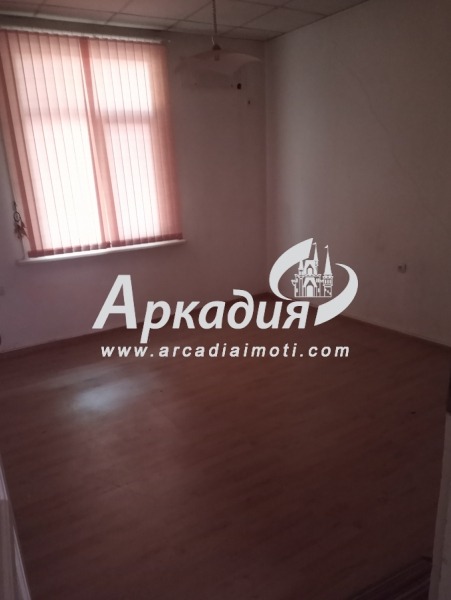 De vânzare  Casa Plovdiv , Țentâr , 275 mp | 87276319 - imagine [3]