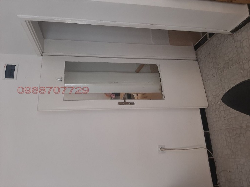 Продава МАГАЗИН, гр. Варна, Лятно кино Тракия, снимка 13 - Магазини - 52783038