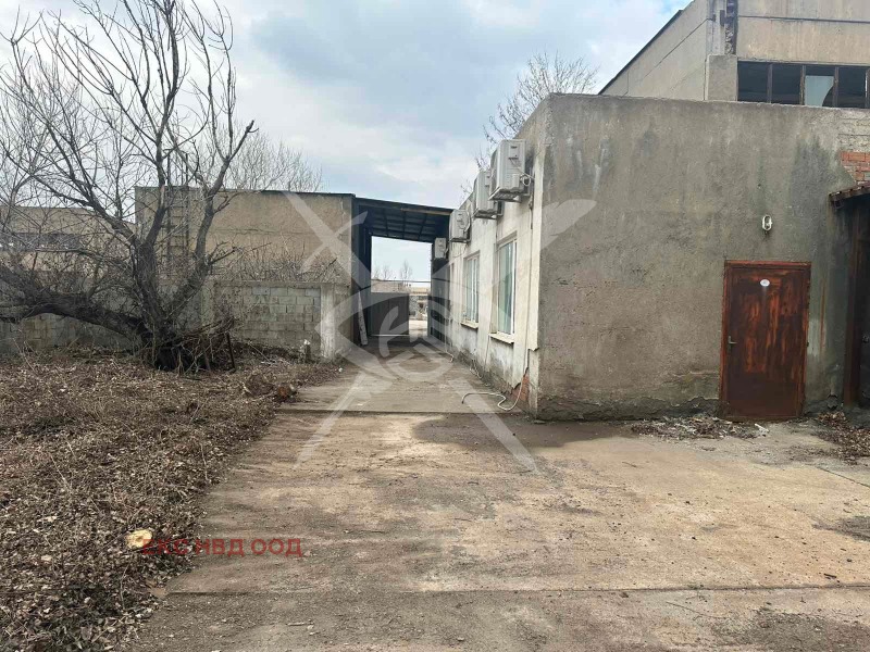 À vendre  Bâtiment industriel Plovdiv , Asenovgradsko chose , 180 m² | 48412002