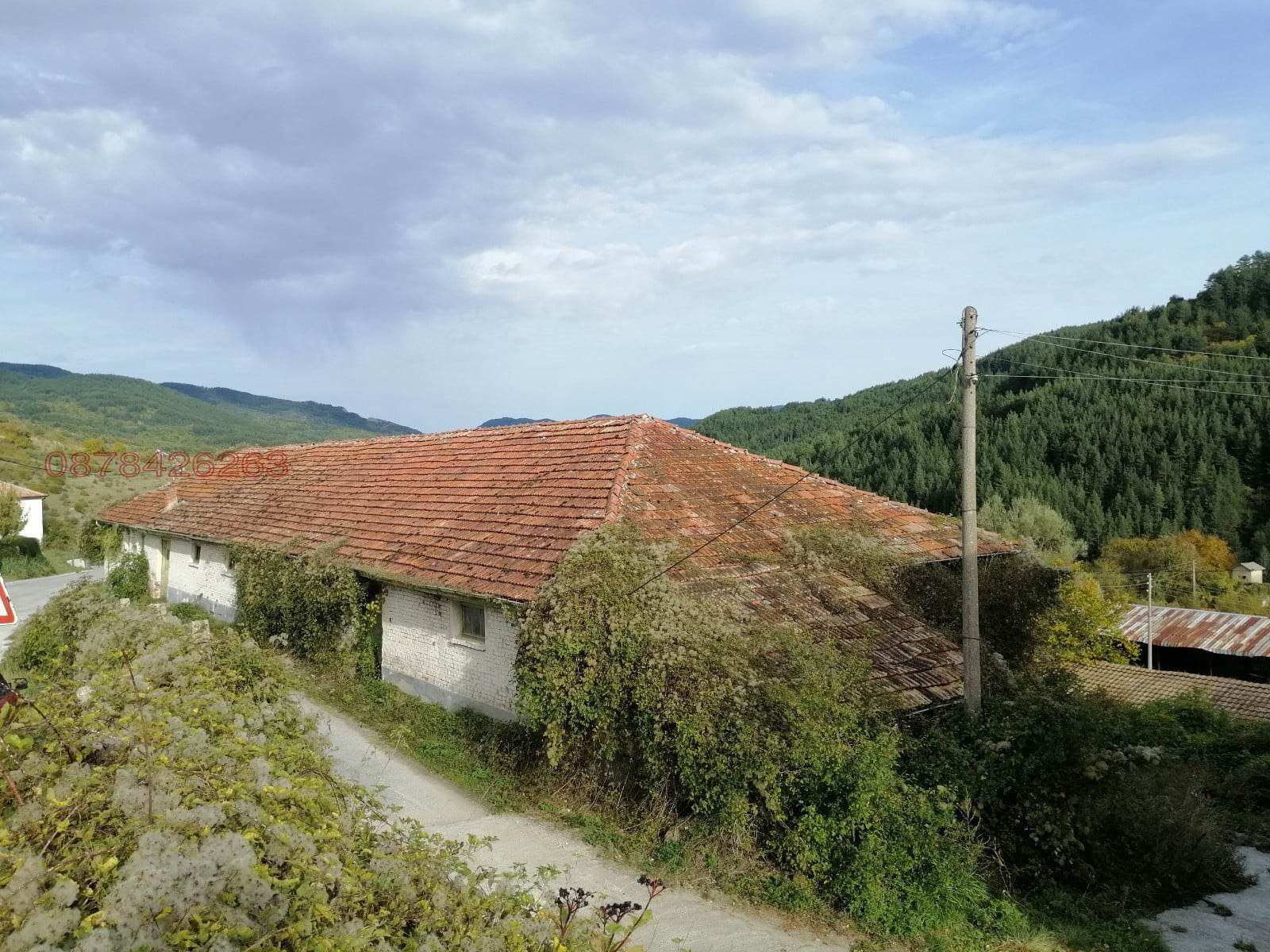 Продава КЪЩА, с. Орехово, област Смолян