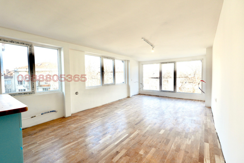 À venda  1 quarto Sofia , Centar , 55 m² | 37033927 - imagem [2]