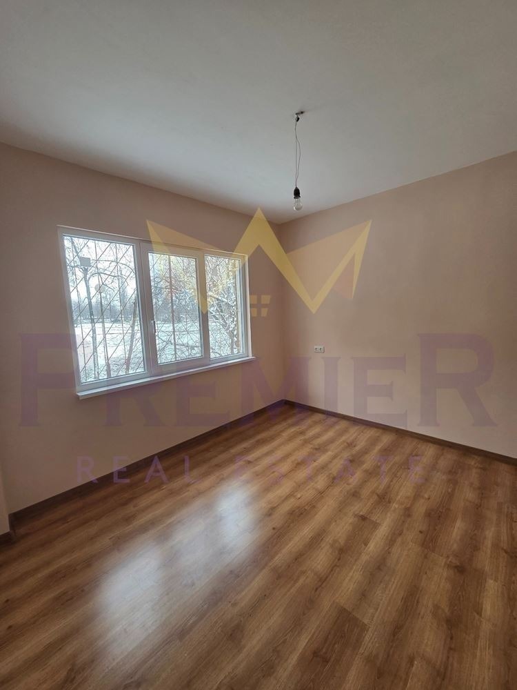 Продава 2-СТАЕН, гр. Пловдив, Тракия, снимка 2 - Апартаменти - 54249697