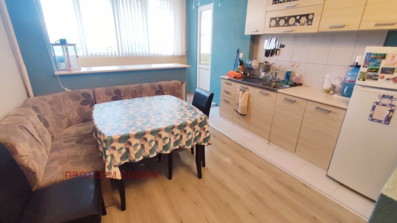 De vânzare  3 dormitoare Sofia , Levsci G , 101 mp | 45975074 - imagine [3]