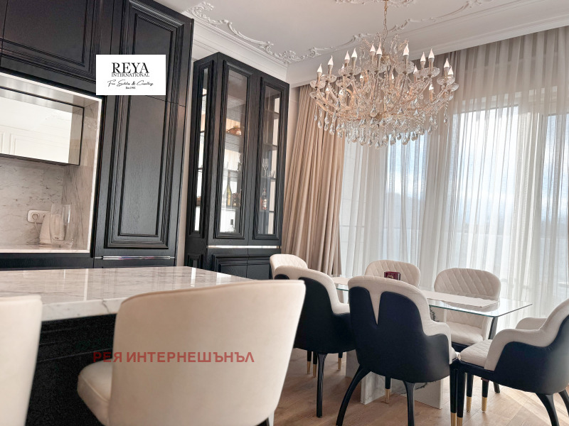 Продава 4-СТАЕН, гр. София, Лозенец, снимка 2 - Апартаменти - 52800607