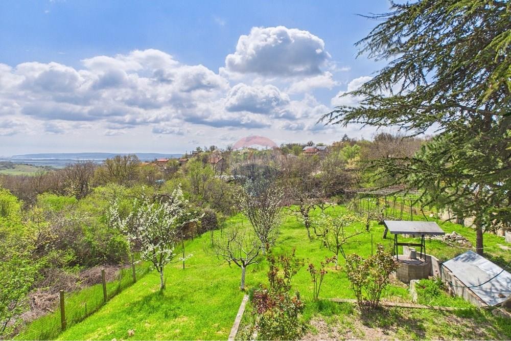 Продава КЪЩА, с. Доброглед, област Варна, снимка 13 - Къщи - 54288415