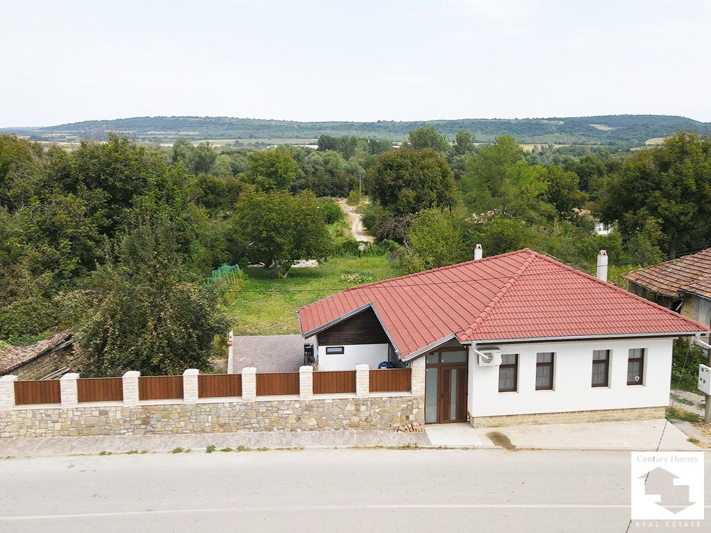 Продава КЪЩА, с. Къпиново, област Велико Търново