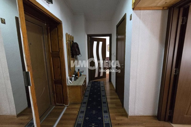 Продава 3-СТАЕН, гр. Пловдив, Кючук Париж, снимка 6 - Aпартаменти - 47029209