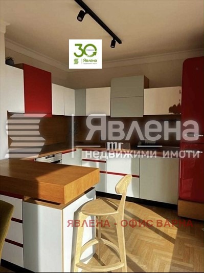 Продава 3-СТАЕН, гр. Варна, Бриз, снимка 3 - Апартаменти - 53866559