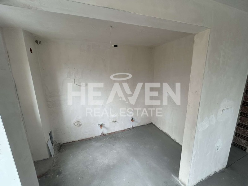 En venta  3 dormitorios Plovdiv , Jristo Smirnenski , 140 metros cuadrados | 20614217 - imagen [5]