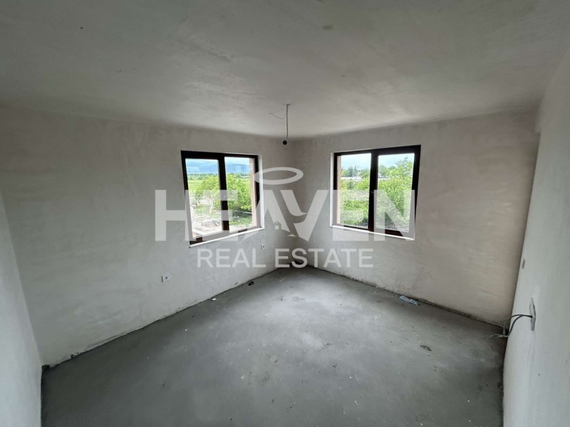 En venta  3 dormitorios Plovdiv , Jristo Smirnenski , 140 metros cuadrados | 20614217 - imagen [3]